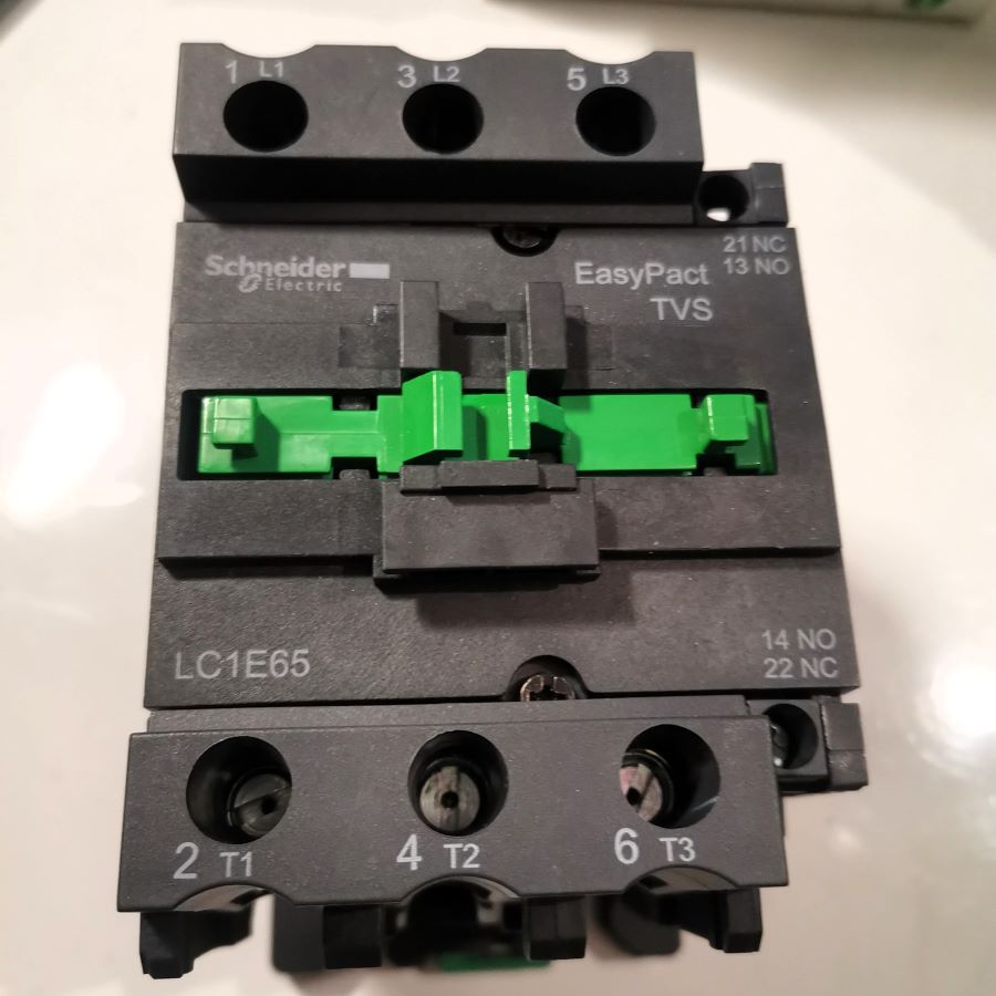 Контактор EasyPact TVS-033916, LC1E65M5, Ith: 80A, Ui: 690V, Uimp 6kV, AC3