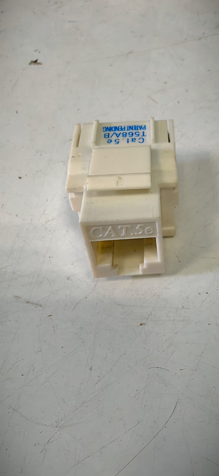 Розеточный модуль Keystone кат.5e, UTP, 1xRJ45, T568A/B